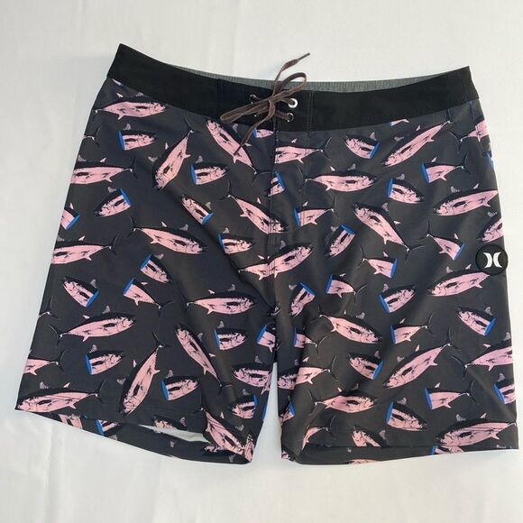 Hurley Black and Pink Board Shorts 
Size 32 - Picture 9 of 9